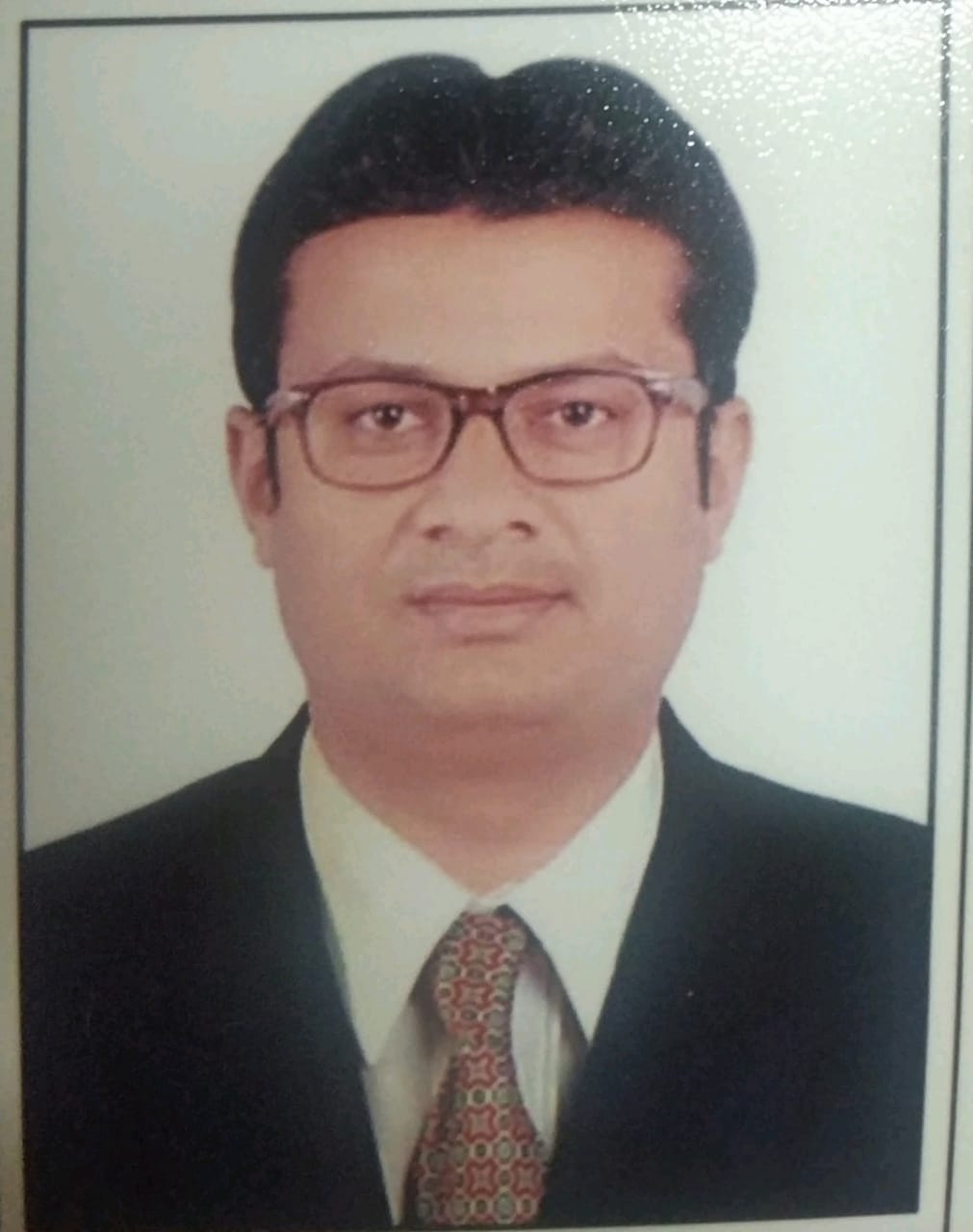 DR. AMIT VAKANI